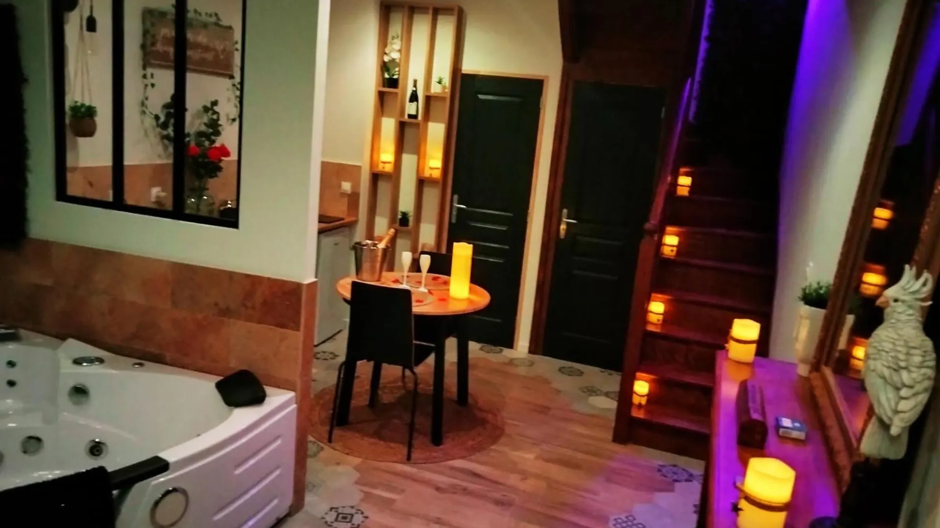 Maison Prestige Le Donjon Des Plaisirs Jacuzzi Montluel Villa