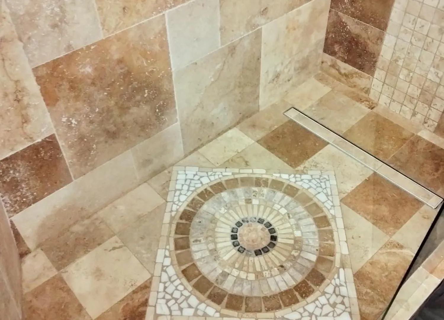 Maison Prestige Le Donjon Des Plaisirs Jacuzzi Montluel France